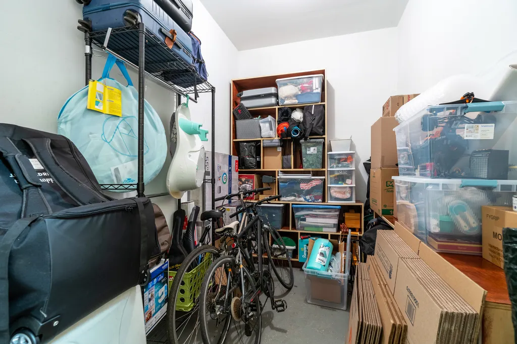 5114 North Western Avenue Chicago IL 60625