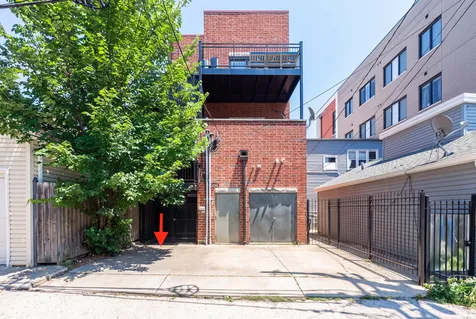 5114 North Western Avenue Chicago IL 60625