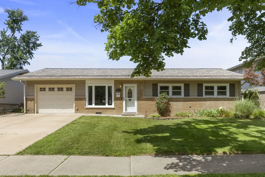 15200 Oxford Drive Oak Forest IL 60452