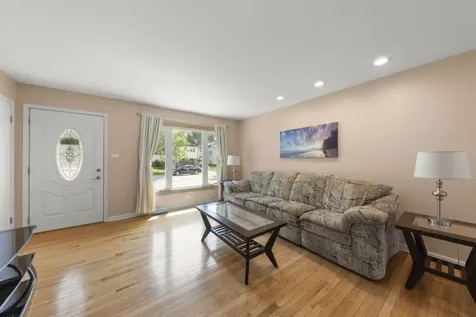15200 Oxford Drive Oak Forest IL 60452