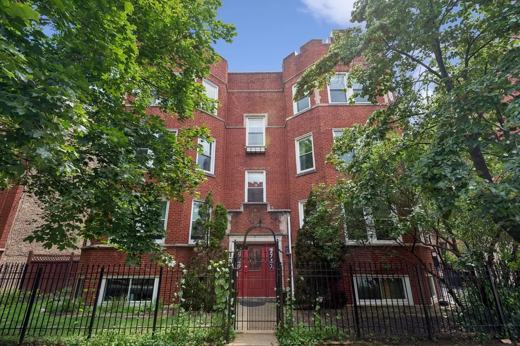 2747 North Spaulding Avenue Chicago IL 60647