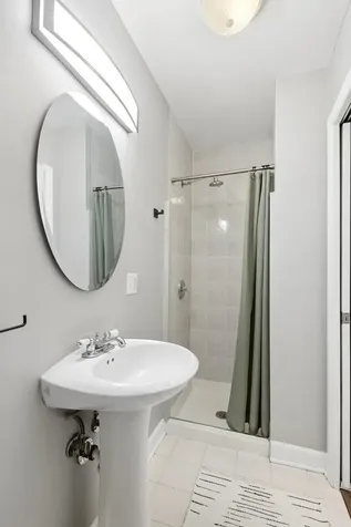 2747 North Spaulding Avenue Chicago IL 60647