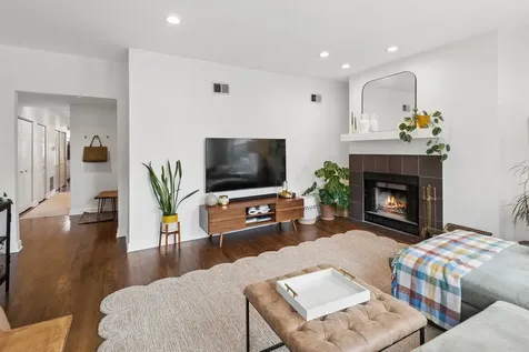 2747 North Spaulding Avenue Chicago IL 60647