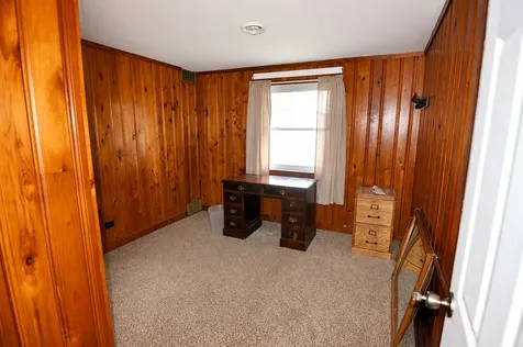 10037 Harnew Road E Oak Lawn IL 60453