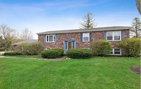 909 Dundee Avenue Barrington IL 60010