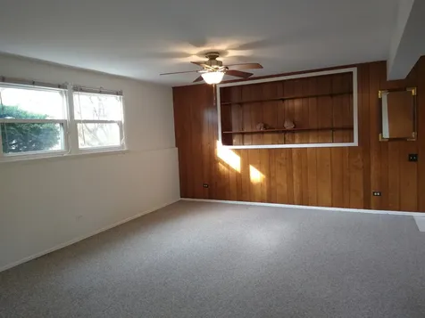 909 Dundee Avenue Barrington IL 60010