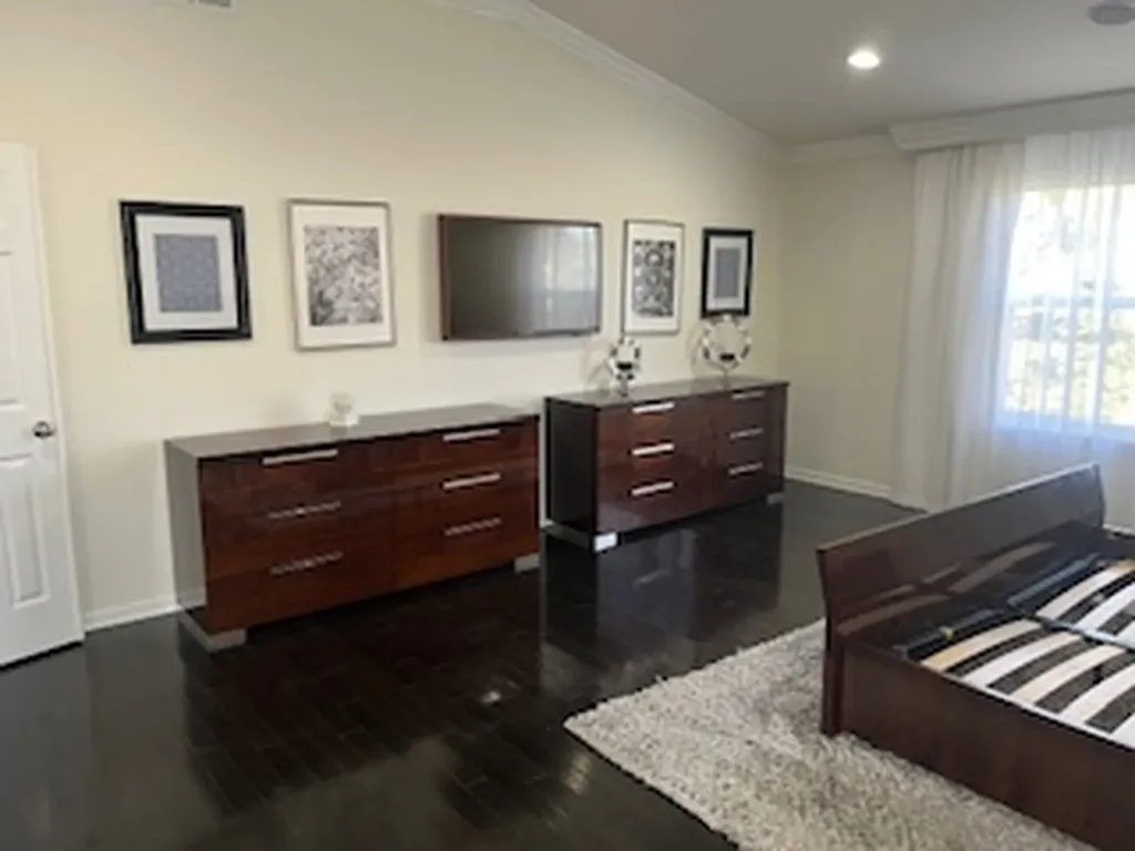 16W764 Hawthorne Court Willowbrook IL 60527