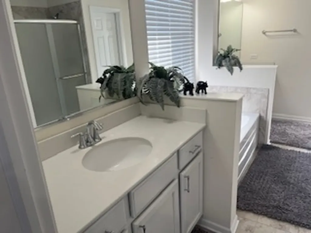 16W764 Hawthorne Court Willowbrook IL 60527