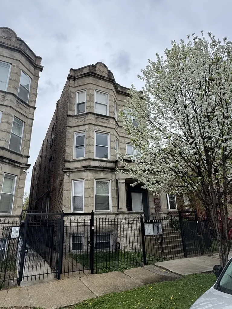 3548 West 13th Place Chicago IL 60623