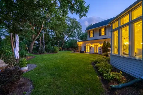 201 Scottswood Road Riverside IL 60546