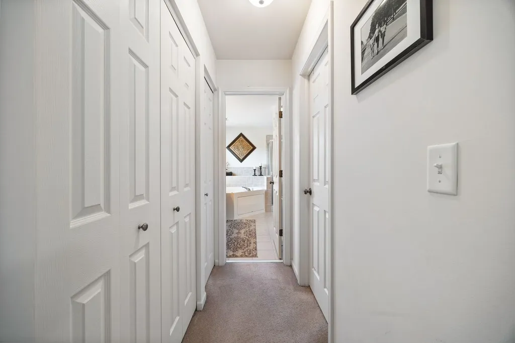2815 Forest Creek Lane Naperville IL 60565