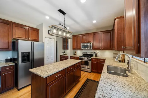 2815 Forest Creek Lane Naperville IL 60565