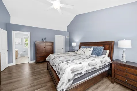 2777 Mc Duffee Circle North Aurora IL 60542