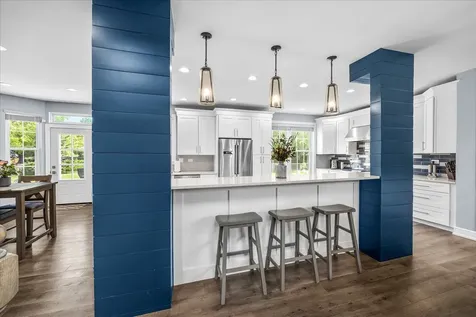 2777 Mc Duffee Circle North Aurora IL 60542