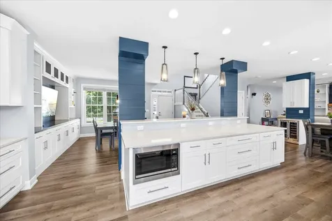 2777 Mc Duffee Circle North Aurora IL 60542