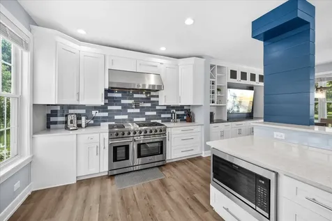 2777 Mc Duffee Circle North Aurora IL 60542
