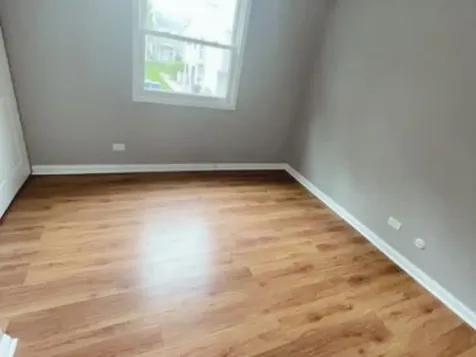 195 Thomas Court Bartlett IL 60103