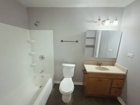 195 Thomas Court Bartlett IL 60103