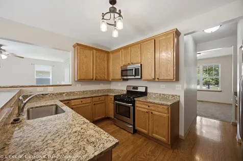 305 Kensington Drive Oswego IL 60543