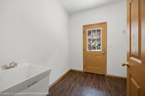 305 Kensington Drive Oswego IL 60543