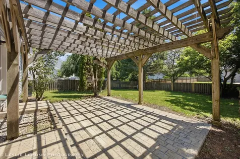 305 Kensington Drive Oswego IL 60543