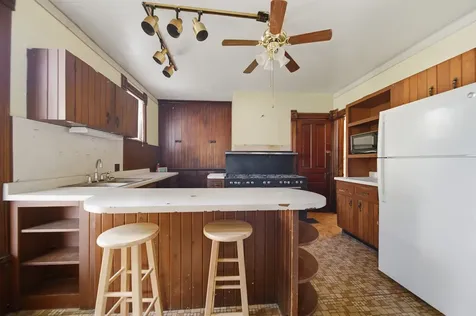 509 7TH Avenue Sterling IL 61081