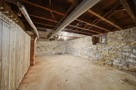 509 7TH Avenue Sterling IL 61081