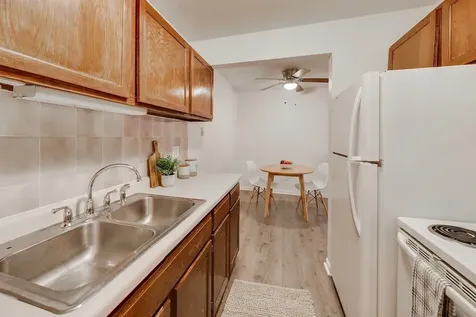 2A East Dundee Quarter Drive Palatine IL 60074