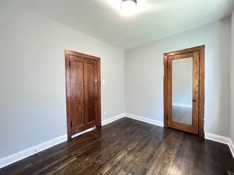 821 North Waller Avenue Chicago IL 60651