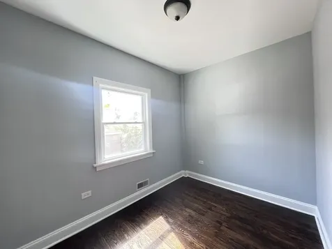 821 North Waller Avenue Chicago IL 60651