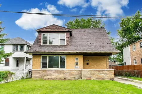 5160 West Sunnyside Avenue Chicago IL 60630