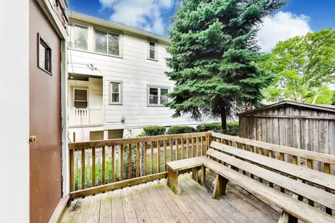 5160 West Sunnyside Avenue Chicago IL 60630