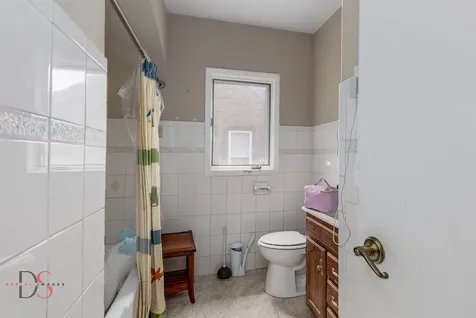 217 20TH Avenue Ottawa IL 61350