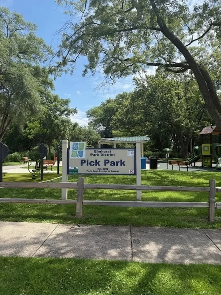 243 South Oakland Elmhurst IL 60126