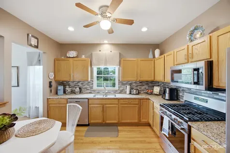 1901 Lakeside Drive Montgomery IL 60538