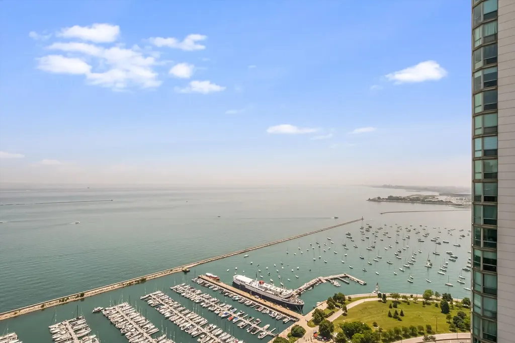 211 North Harbor Drive Chicago IL 60601