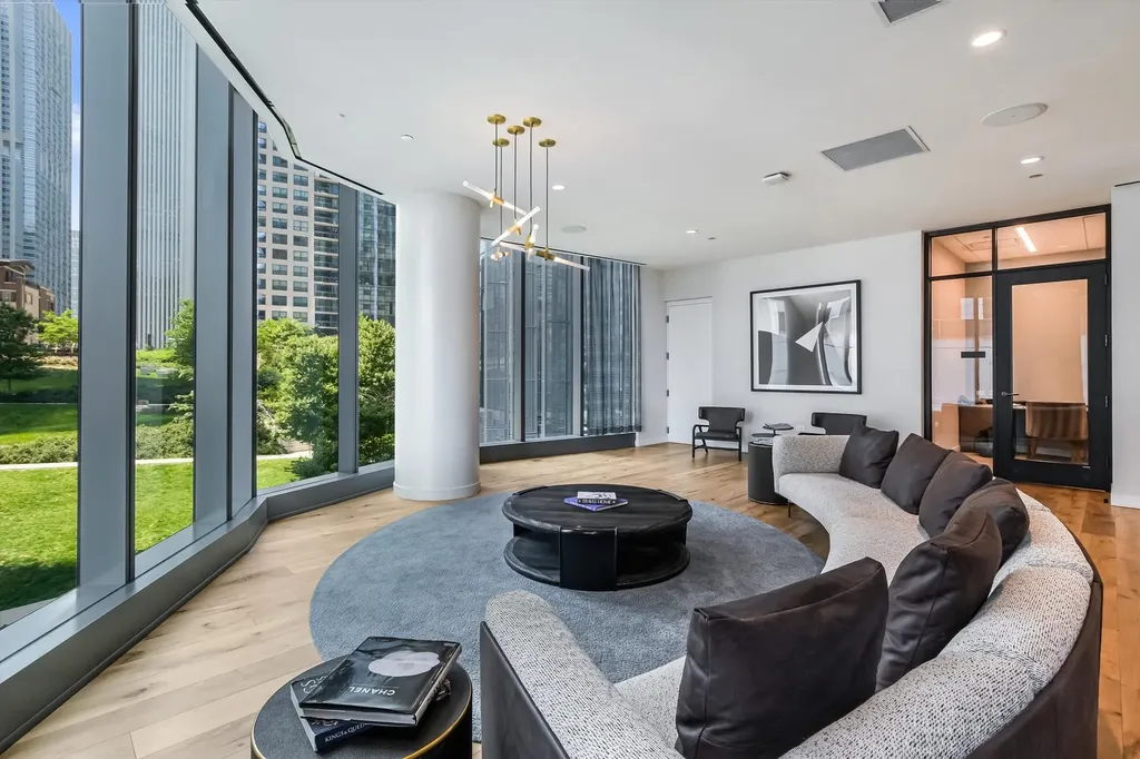 211 North Harbor Drive Chicago IL 60601