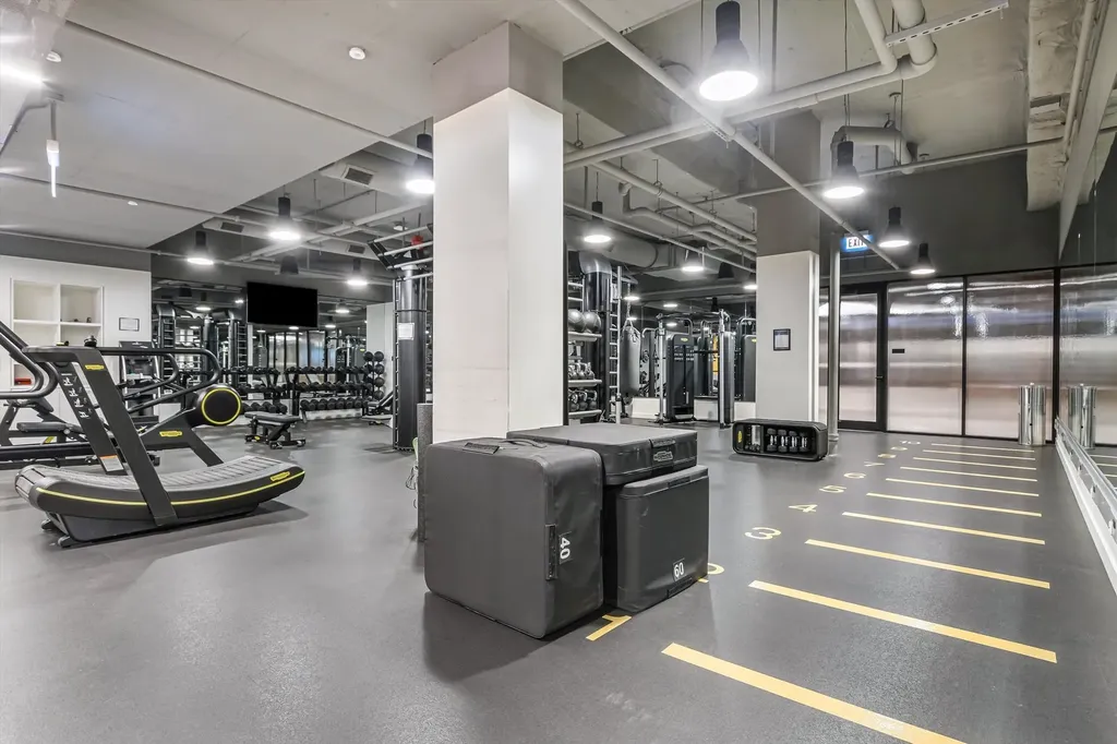 211 North Harbor Drive Chicago IL 60601
