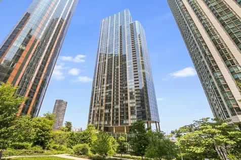 211 North Harbor Drive Chicago IL 60601