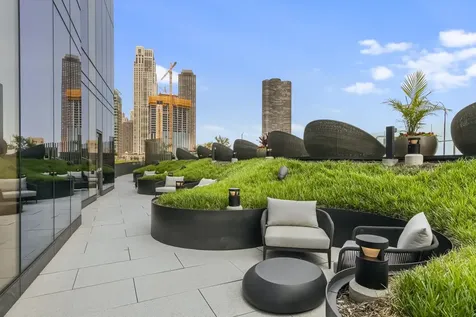 211 North Harbor Drive Chicago IL 60601