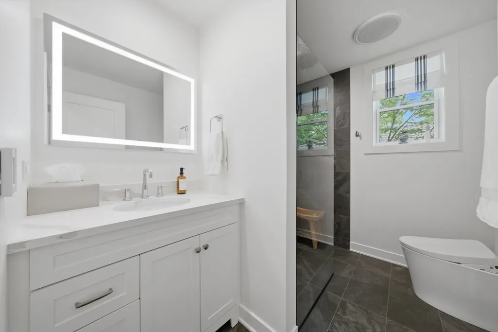 1505 Hoffman Avenue Park Ridge IL 60068