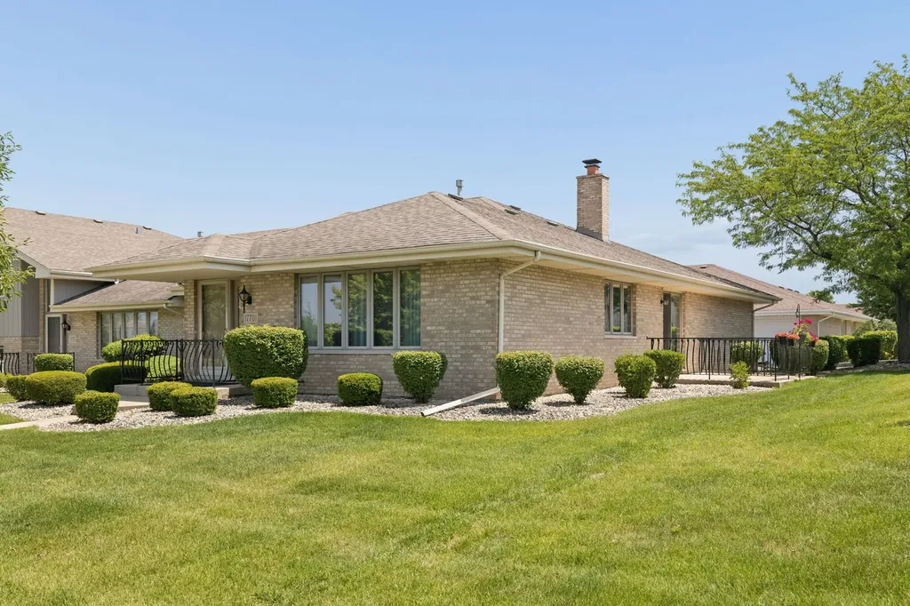 17701 Pennsylvania Court Orland Park IL 60467