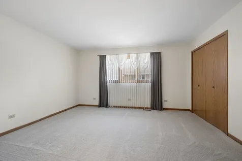17701 Pennsylvania Court Orland Park IL 60467