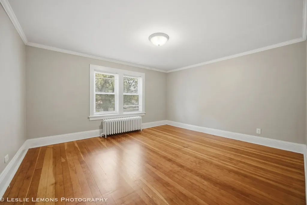 223 Biermann Avenue Villa Park IL 60181