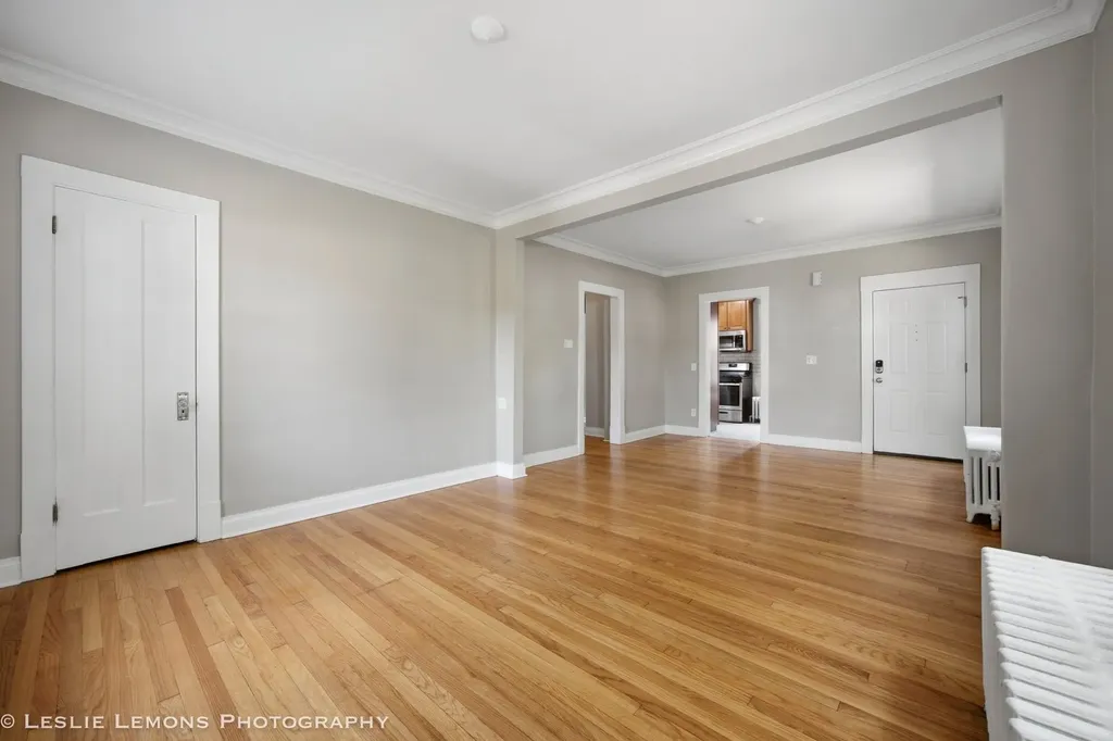223 Biermann Avenue Villa Park IL 60181