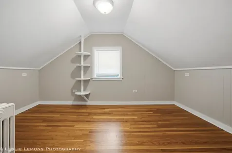 223 Biermann Avenue Villa Park IL 60181