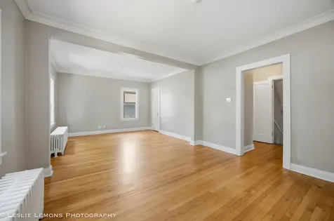 223 Biermann Avenue Villa Park IL 60181