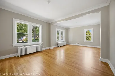 223 Biermann Avenue Villa Park IL 60181