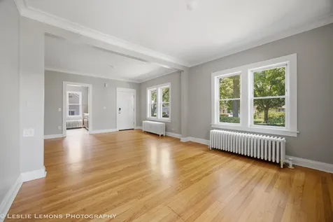 223 Biermann Avenue Villa Park IL 60181