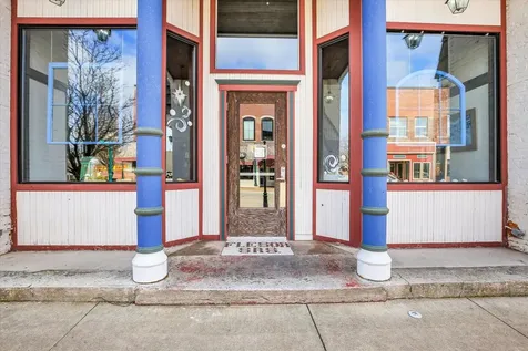 101-105 West Sale Street Tuscola IL 61953